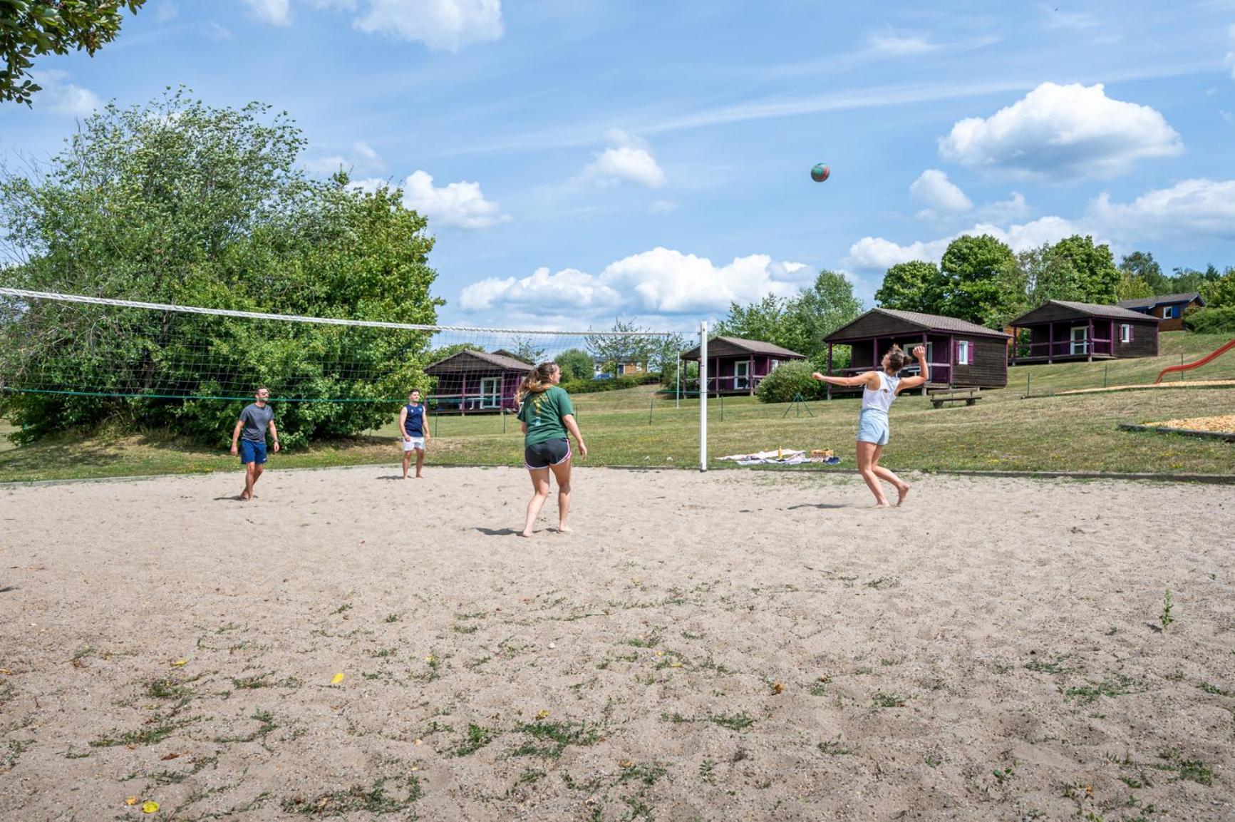 Camping Les Vosges Du Nord Oberbronn Kültér fotó