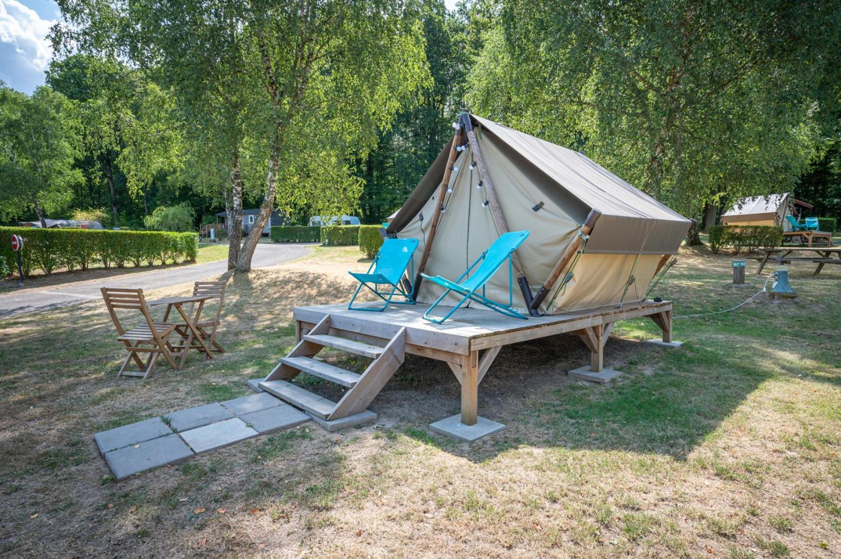 Camping Les Vosges Du Nord Oberbronn Szoba fotó
